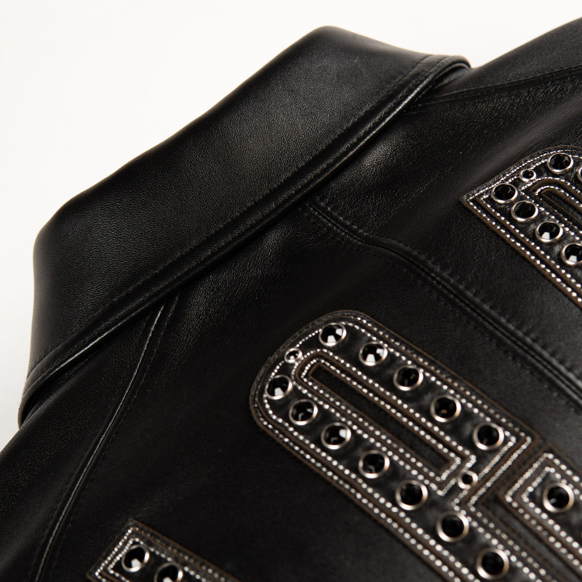 studded Pelle Pelle